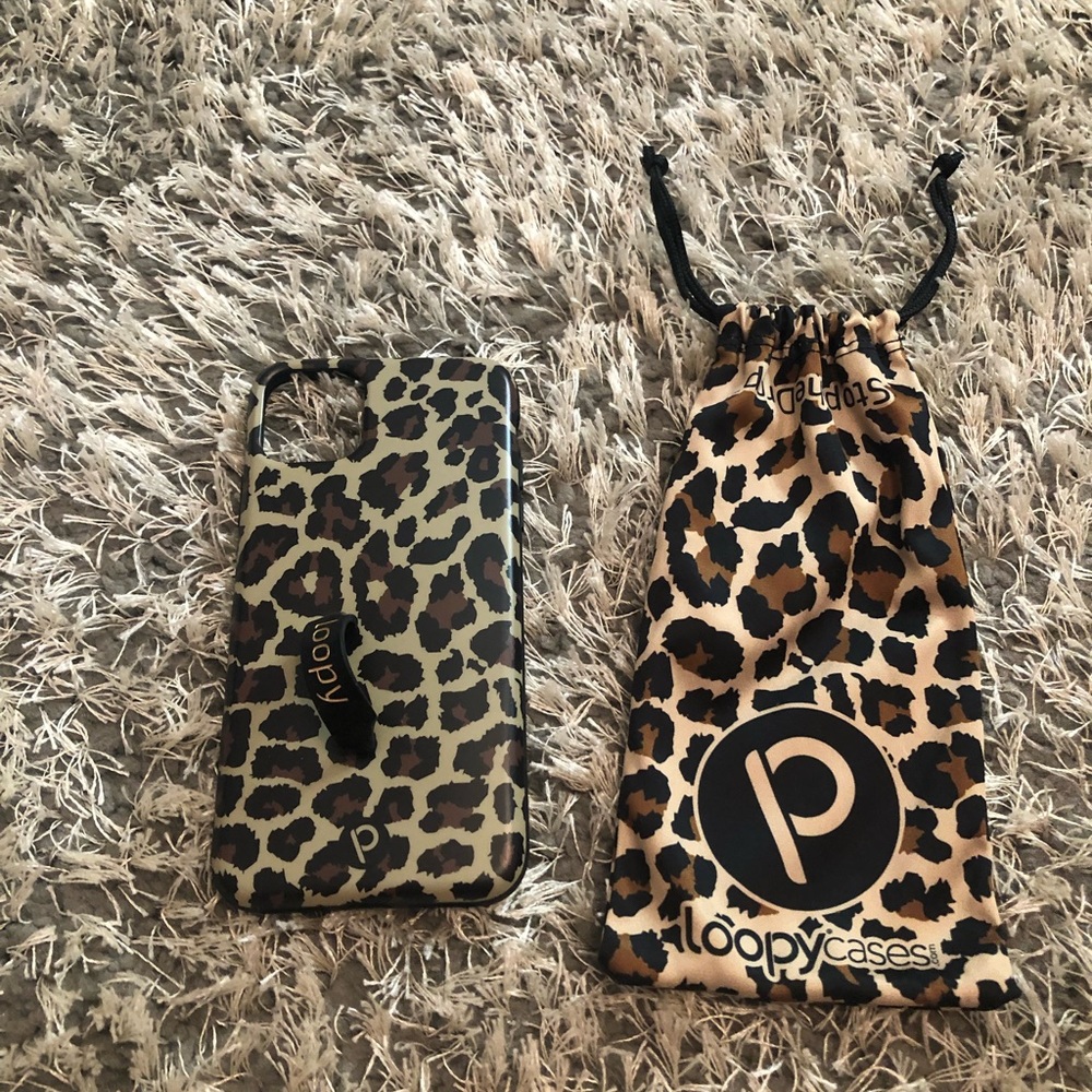 Loopy phone case